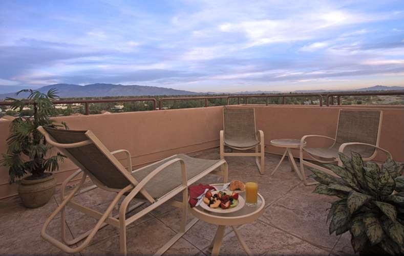 Hilton Tucson East Hotel Kültér fotó
