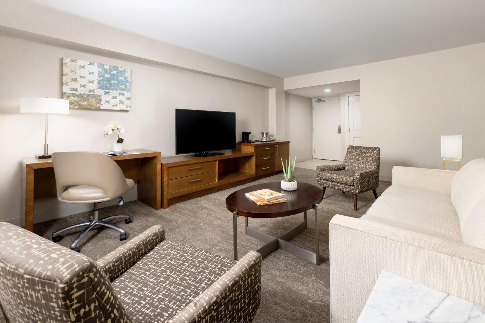 Hilton Tucson East Hotel Kültér fotó